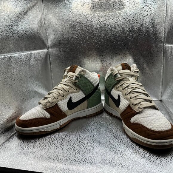 Size 7 Nike Dunk High LX Next Nature Toasty Womens Athletic Sneaker DN9909-100 - Picture 6 of 11